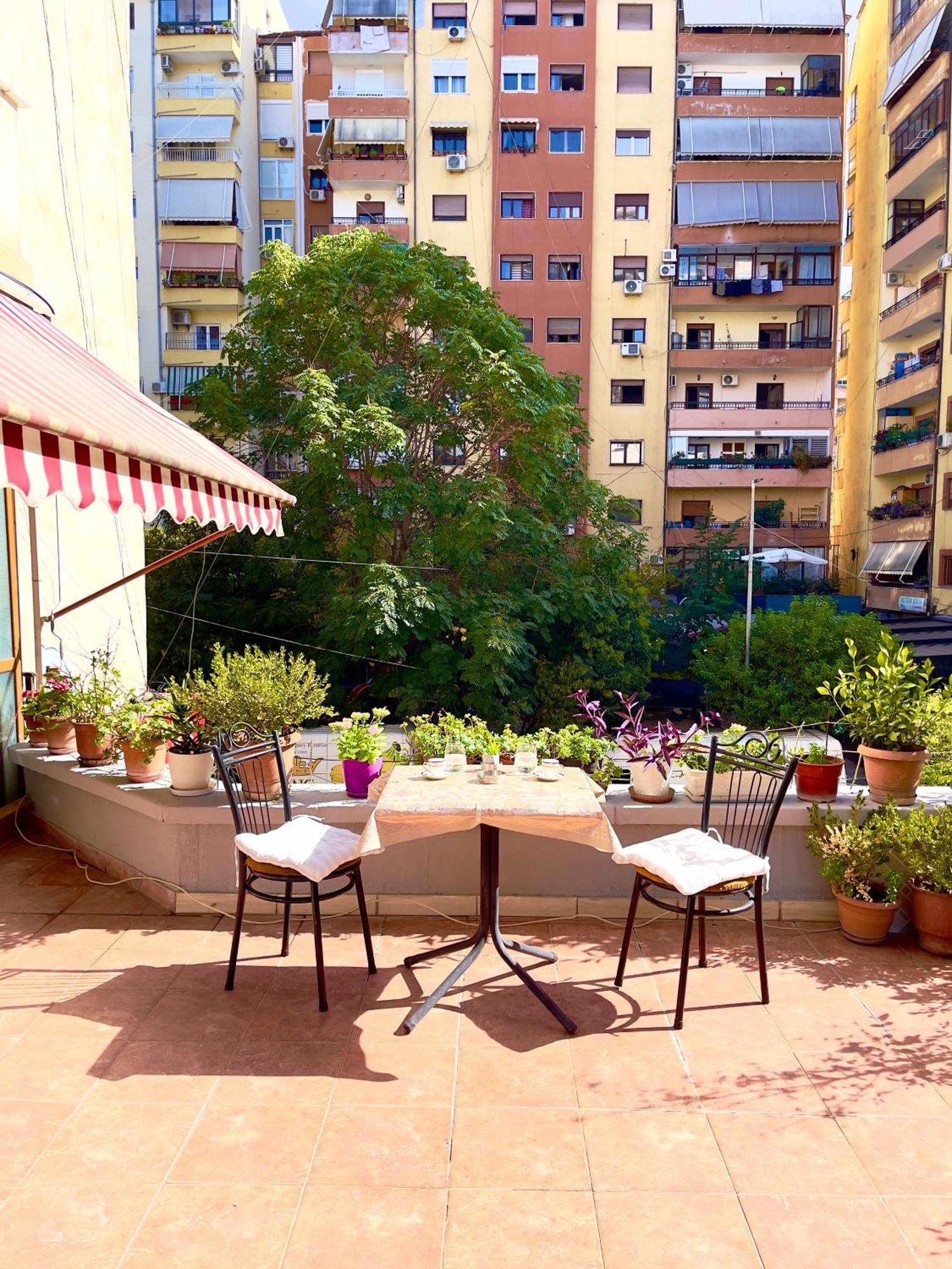 Maris Apartment 티라나 외부 사진